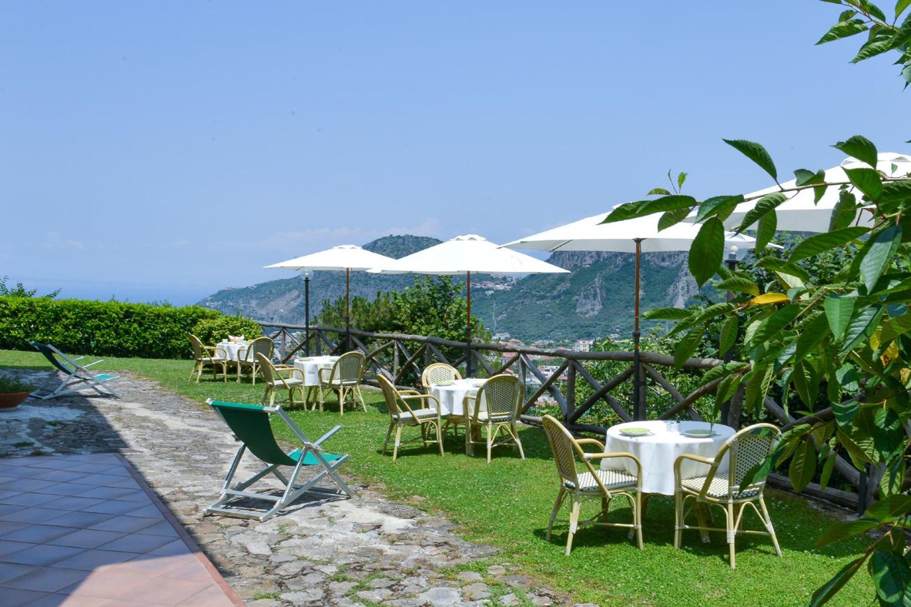 Villevieille Piano di Sorrento Eksteriør billede